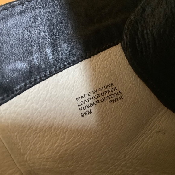 Michael Kors Vivia Zip Trimmed Leather Combat Bootie Black SZ 9.5 - Picture 13 of 16